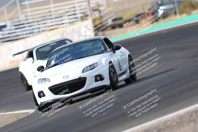 media/Nov-04-2023-Team Topak Racing (Sat) [[3ea126884b]]/Inter low 2/session 2 turn 4b/